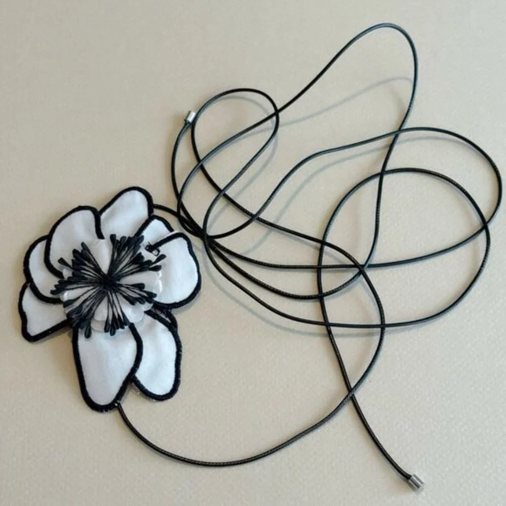 Boho White Floral Choker Necklace N1451 - Picture 3 of 5